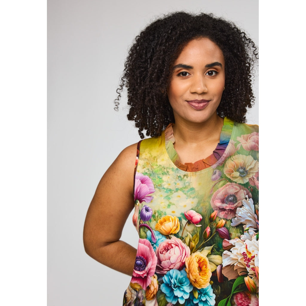 Studio SAisha Top Top Multi color print