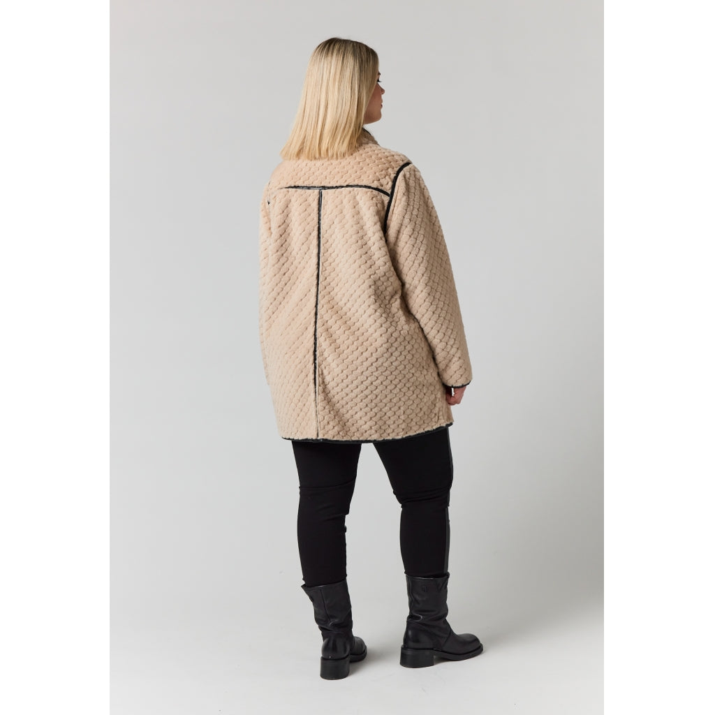 Studio SAlette Coat Coat Sand