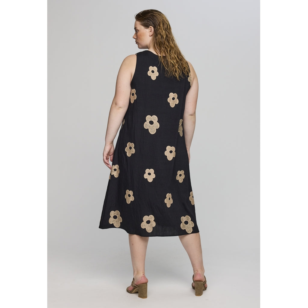 Studio SAnastasia Long dress Long Dress Black with sand flowers