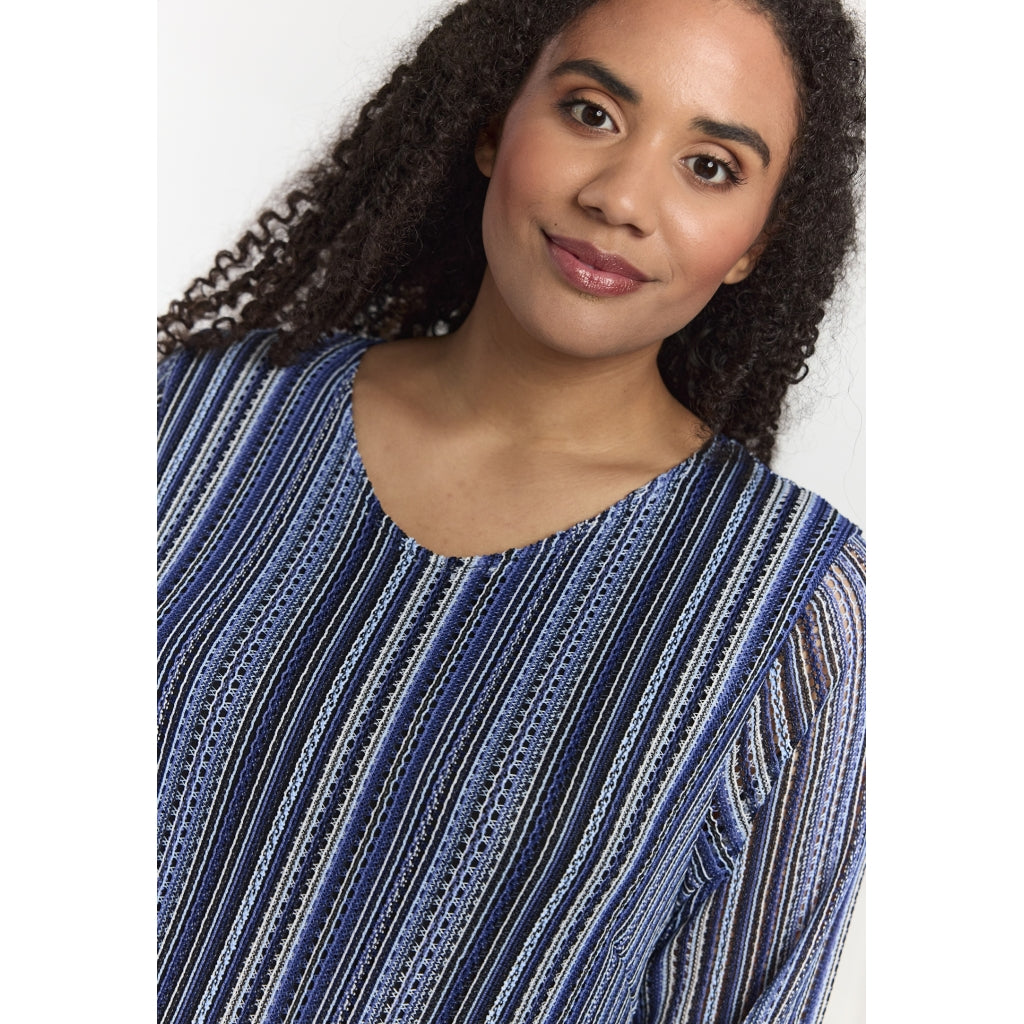 Studio SAstrid Dress Dress Blue knit stripes