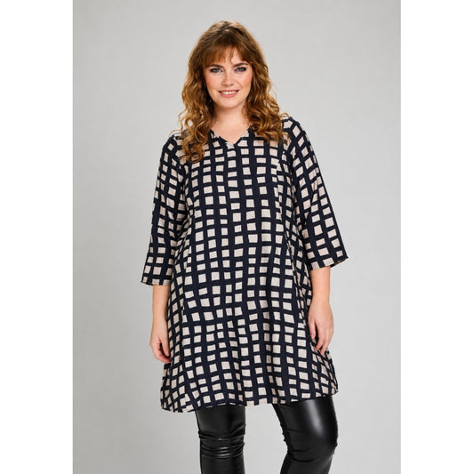 Studio SBirgitte Dress Dress Black with sand checks