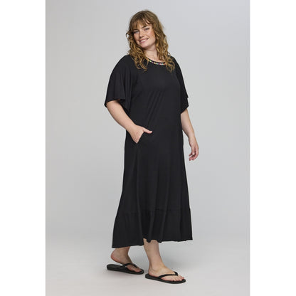 Studio SBonnie Dress Dress Black with small flowers all colors