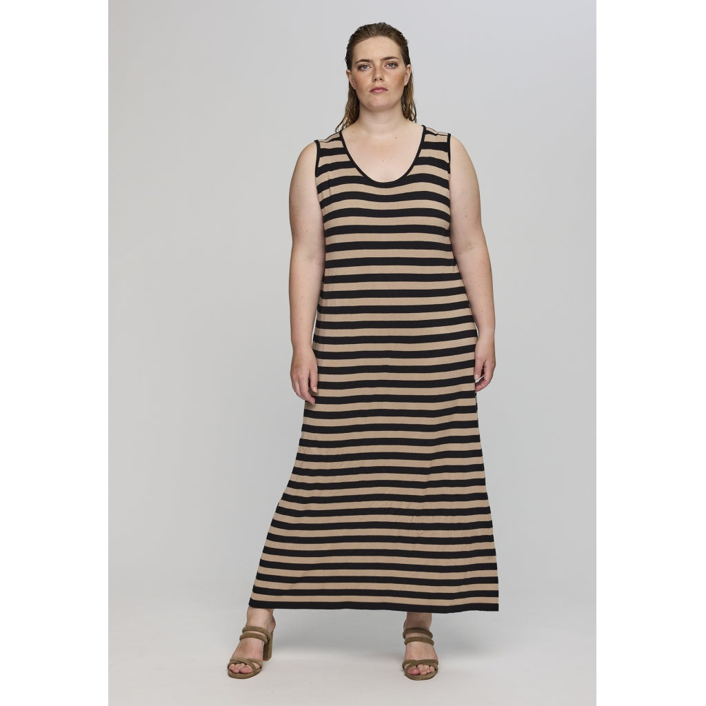 Studio SDolly knit long dress Long Dress Black/sand stripe