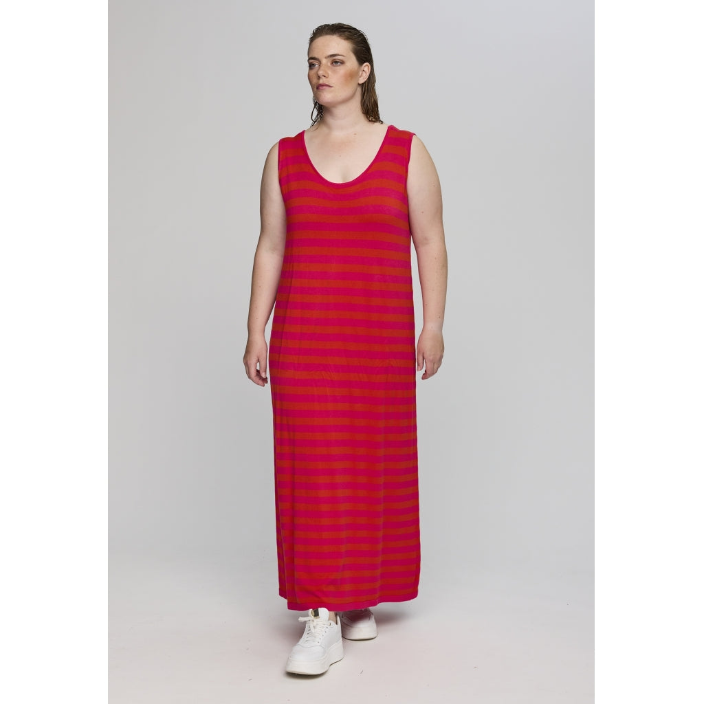 Studio SDolly knit long dress Long Dress Pink-orange stripe