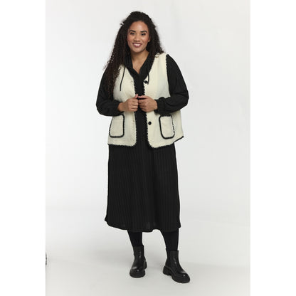 Studio SElina Vest Vest Off-white with black