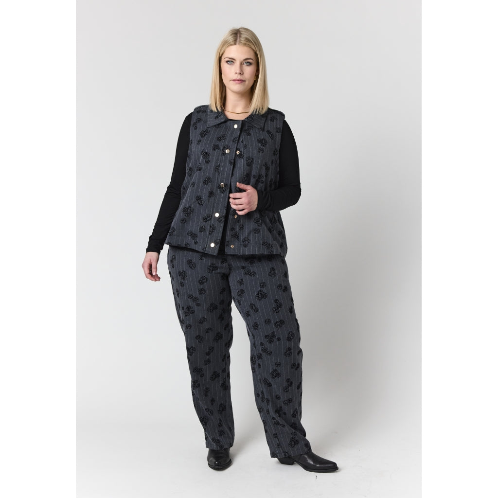 Studio SHala Trousers Trousers Grey with white stripe and black roses