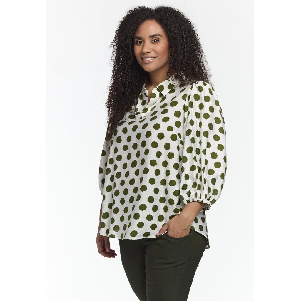 Studio STiff Shirt Shirt White with green dots